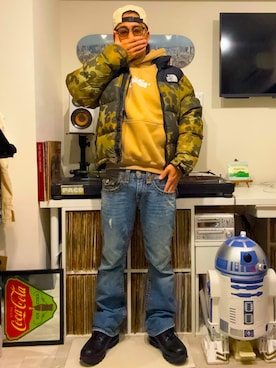 「Supreme （シュプリーム）のアイテム（帽子）」を使った、lowrellさん（メンズ・165cm）の春コーディネート