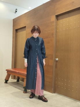 「アイテム（その他シューズ）」を使った、komukai.さん（レディース・166cm）の秋コーディネート