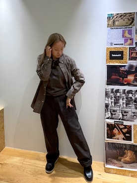 「Timberland（ティンバーランド）の【TOKYO DESIGN COLLECTIVE】ベイカー パンツ ユニセックス（その他パンツ）」を使った、玲奈(Rena)さん（レディース・161cm）の秋コーディネート