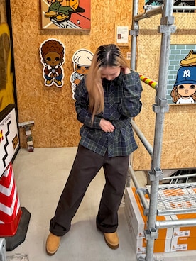 「Timberland（ティンバーランド）の【TOKYO DESIGN COLLECTIVE】ベイカー パンツ ユニセックス（その他パンツ）」を使った、玲奈(Rena)さん（レディース・161cm）の秋コーディネート