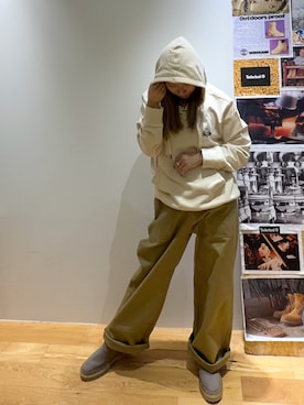 「アイテム（パーカー）」を使った、玲奈(Rena)さん（レディース・161cm）の秋コーディネート