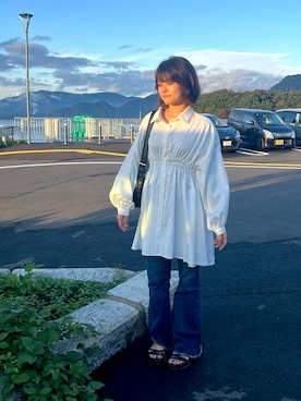 「MOUSSY（マウジー）のアイテム（パンツ）」を使った、teru02600さん（レディース・162cm）の春コーディネート