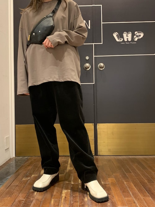 パンツ ATON SUVIN CORDUROY EASY WIDE PANTS 04 ATON（エイトン）の「ATON（エイトン）SUVIN CORDUROY EASY