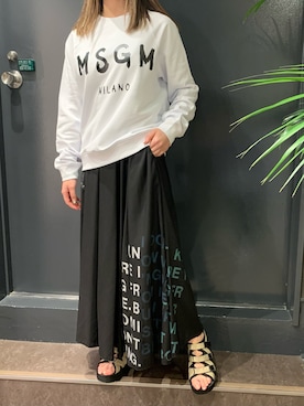 「MSGM（エムエスジーエム）のアイテム」を使った、ayakaさん（レディース・160cm）の夏コーディネート