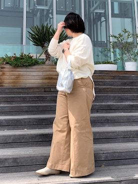 「シンフルコーデ」｜「アイテム（バッグ）」を使った、HIMIKO　あべのハルカス店さん（レディース・156cm）の春コーディネート