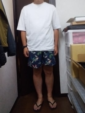 「havaianas（ハワイアナス）のアイテム（サンダル）」を使った、Yさん（メンズ・176cm）の夏コーディネート