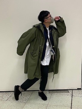 「Clarks（クラークス）のWallabee 2 / メンズ ワラビー2 (ブラックスエード)（モカシン/デッキシューズ）」を使った、haruka19980908さん（メンズ・168cm）の冬コーディネート