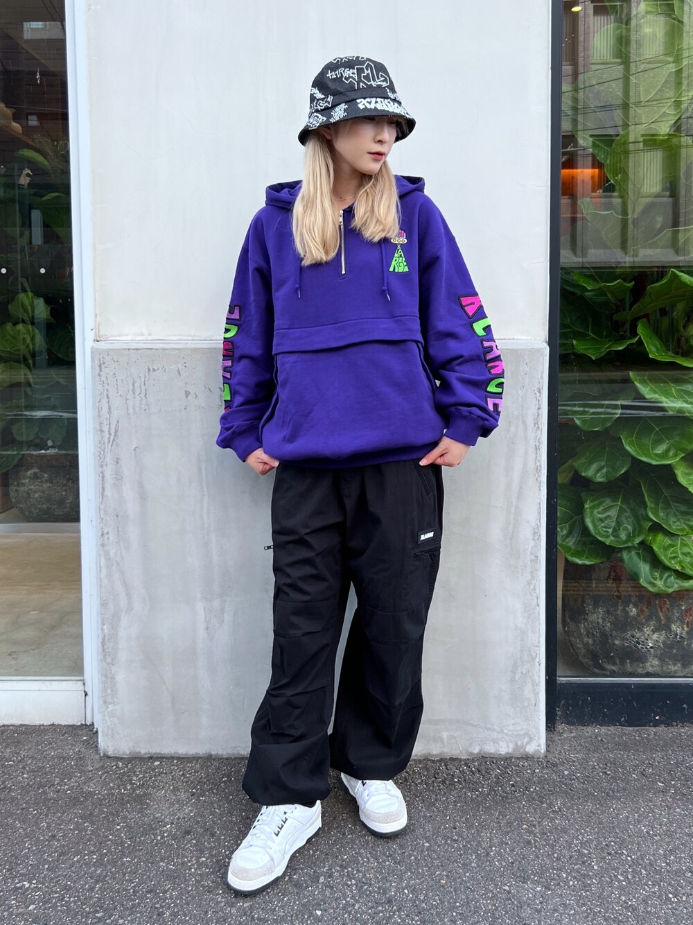 エクストララージ パネル クルーネック 紫 パープル どい 