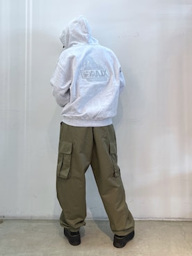 「アイテム（カーゴパンツ）」を使った、Hinakoさん（レディース・165cm）の秋コーディネート