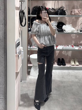 「Heather（ヘザー）のＷリボンミュールパンプス　631328（パンプス、ブラック系）」を使った、HARUKIさん（レディース・157cm）の春コーディネート