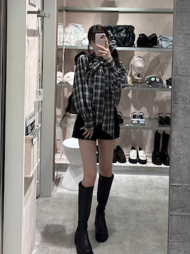 「Heather（ヘザー）のアイテム（パンツ）」を使った、HARUKIさん（レディース・157cm）の秋コーディネート