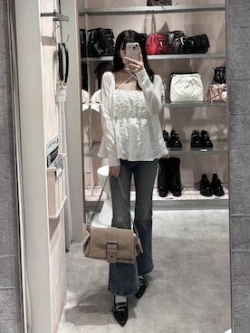 「Heather（ヘザー）の【脚長×美脚を叶える、Heatherの新定番】ISKOフレアデニムパンツ　575793（デニムパンツ、ブルー系）」を使った、HARUKIさん（レディース・157cm）の春コーディネート