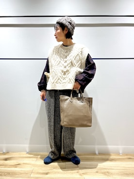 「アイテム（ニットキャップ/ビーニー、グレー系）」を使った、れお.* 𖥧⚘さん（レディース・158cm）の秋コーディネート