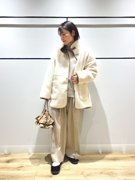 「アイテム（ムートンコート）」を使った、れお.* 𖥧⚘さん（レディース・158cm）の冬コーディネート