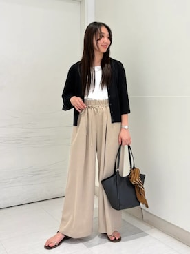 「Beau're（ヴュレ）のアイテム」を使った、庭田さん（レディース・155cm）の春コーディネート