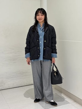 「SHIPS（シップス）のアイテム（その他パンツ）」を使った、庭田さん（レディース・155cm）の秋コーディネート
