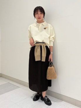 「アイテム（ブローチ/コサージュ）」を使った、庭田さん（レディース・155cm）の秋コーディネート