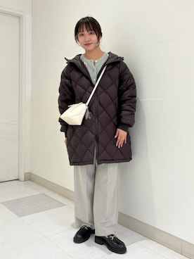 「SHIPS」｜「アイテム（ダウンジャケット/コート）」を使った、庭田さん（レディース・155cm）の秋コーディネート