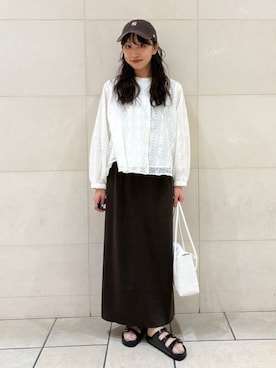 「アイテム（スカート）」を使った、庭田さん（レディース・155cm）の夏コーディネート