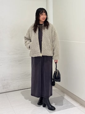 「SHIPS（シップス）のアイテム（アクセサリー）」を使った、庭田さん（レディース・155cm）の秋コーディネート