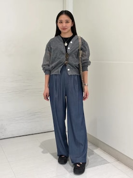 「Vネック」｜庭田さん（レディース・155cm）の春コーディネート