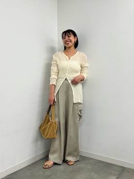 「GALLARDAGALANTE（ガリャルダガランテ）のシュリンククルーカーデ（Tシャツ/カットソー、ホワイト系）」を使った、gg_shinoaさん（レディース・160cm）の春コーディネート