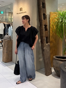 「GALLARDAGALANTE（ガリャルダガランテ）の【夏でも快適】シアーデニムパンツ（その他パンツ、ブルー系）」を使った、gg_shinoaさん（レディース・160cm）の夏コーディネート