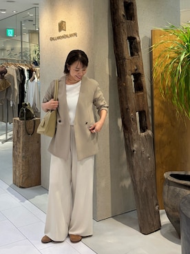 「GALLARDAGALANTE（ガリャルダガランテ）のネックカフ（チョーカー、ゴールド系）」を使った、gg_shinoaさん（レディース・160cm）の春コーディネート