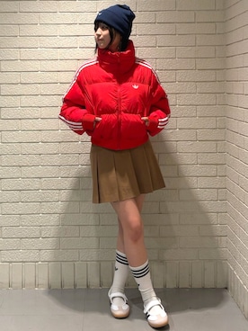 「adidas originals」｜「アイテム（ニットキャップ/ビーニー）」を使った、Lunaさん（レディース・164cm）の冬コーディネート