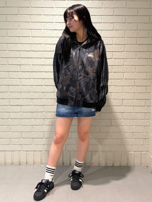 adidas デニムスカート アディカラー スリーストライプス デニム