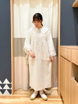 「Samansa Mos2（サマンサ モスモス）のインナー付花柄ジャカードキャミワンピース（ワンピース）」を使った、たむらちはるさん（レディース・160cm）の春コーディネート