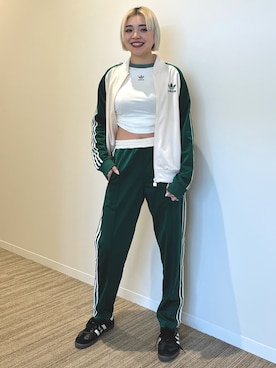 「長袖Tシャツ」｜「アイテム（ナイロンジャケット）」を使った、NHさん（レディース・168cm）の冬コーディネート