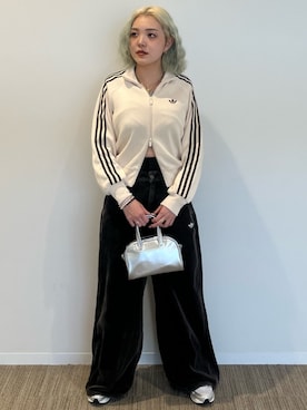 NHさん（レディース・168cm）の冬コーディネート