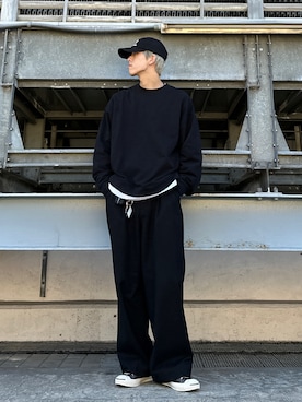「tk.TAKEO KIKUCHI（ティーケータケオキクチ）のアイテム（スウェット）」を使った、SHOさん（メンズ・178cm）の冬コーディネート