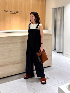 中井　オデット エ オディール スタッフさんのコーディネート