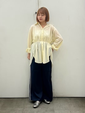 「アイテム（ローファー、シルバー系）」を使った、maiさん（レディース・156cm）の秋コーディネート