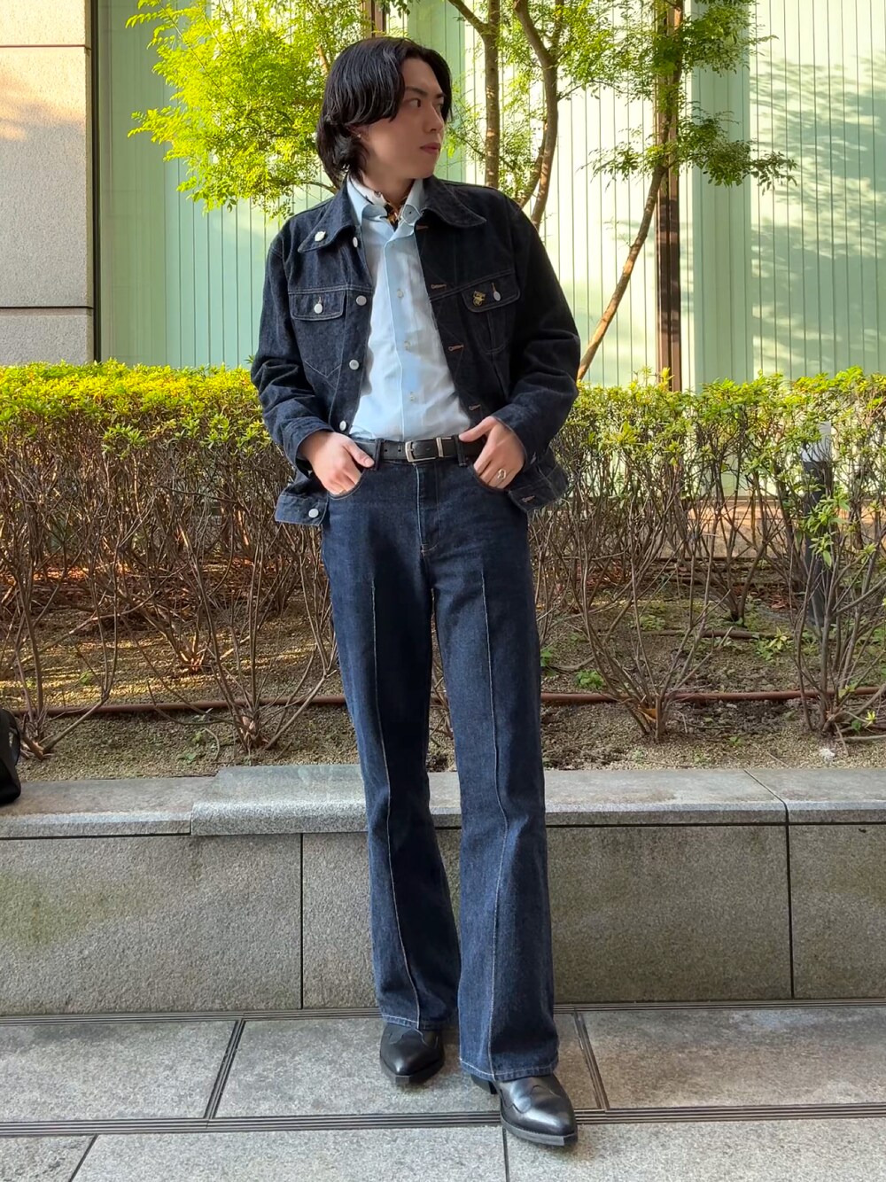 ZARAのアイテムを使った「ウエスタンブーツ」のメンズ人気
