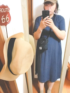 「Champion（チャンピオン）のアイテム（ショルダーバッグ、ブラック系）」を使った、naoさん（レディース・170cm）の夏コーディネート