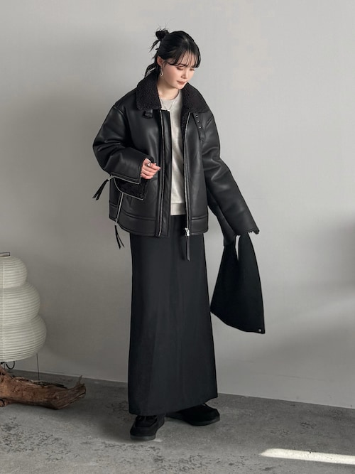 WU-WEAR ワラビー　レザー　箱付き WU-WEAR ワラビー レザー 箱付き クラークスの大定番「ワラビー」に