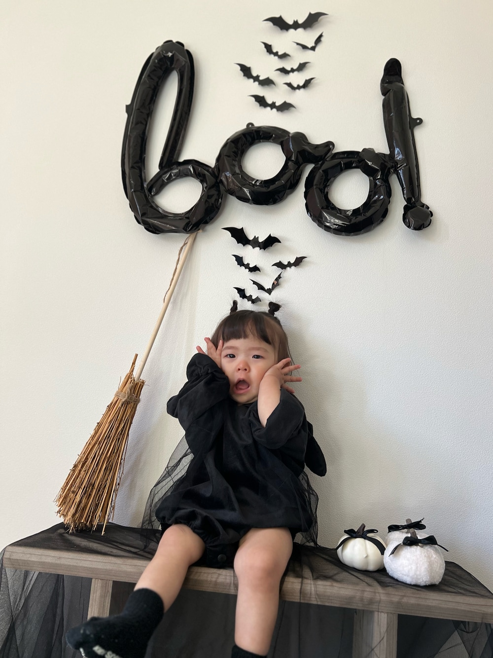 「WEARハロウィン2022、キッズファッション、ハロウィン、仮装、韓国子供服、いいね、save、フォローお願いします🤑、ハロウィンコーデ、おばけ、1歳2ヶ月、女の子ベビー」｜「スリーコインズのアイテム（ママ＆ベビー、ブラック系）」を使った、chulipo2さん（キッズ・60cm）の秋コーディネートの1枚目の写真