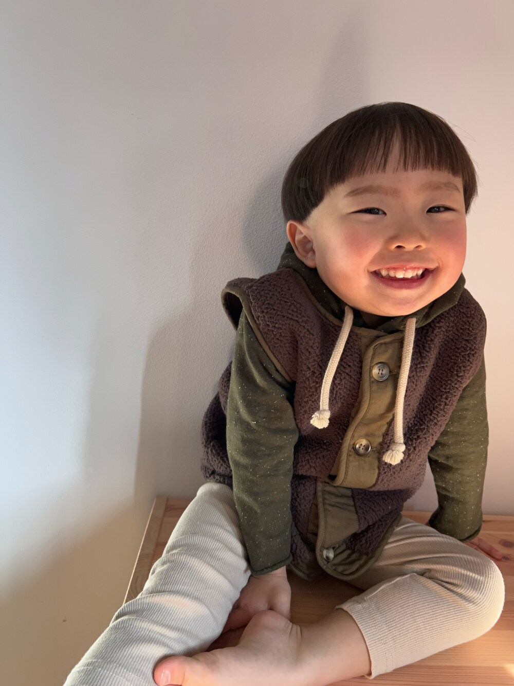 「個人輸入、海外子供服、私の推しブランド、男の子コーデ、むすこーで、おしゃれさんと繋がりたい、2歳、男の子、キッズコーデ、海外系ファッション」｜「nixnutのアイテム（ママ＆ベビー、グリーン系）」を使った、chulipo2さん（キッズ・80cm）の冬コーディネートの1枚目の写真