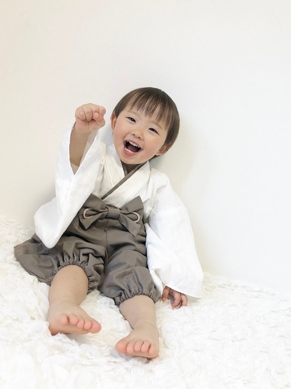 「韓国子供服、こどもの日、袴、ベビーコーデ、ベビー袴、男の子、ハンドメイド、淡色コーデ、おしゃれさんと繋がりたい」｜「Handmadeのアイテム（ママ＆ベビー、ホワイト系）」を使った、chulipo2さん（キッズ・80cm）の春コーディネートの1枚目の写真