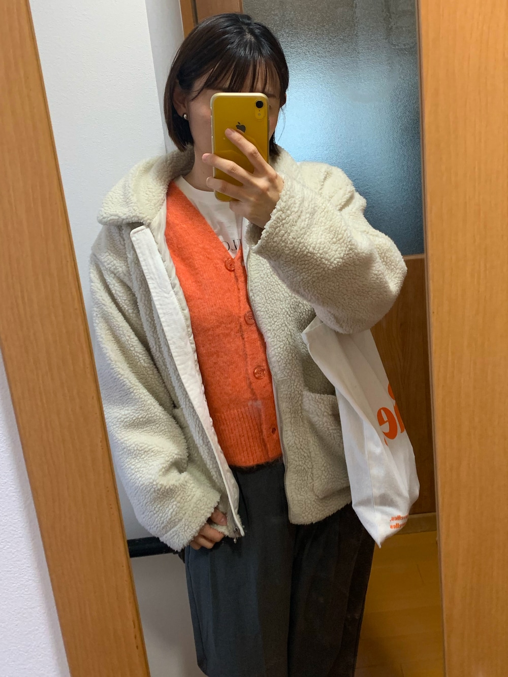 mako19さんの（GU）を使ったコーディネートの1枚目の写真