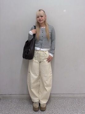 「FREE'S MART（フリーズマート）の◆レイヤード風カットソーカーディガン（Tシャツ/カットソー、グレー系）」を使った、 リミさん（レディース・155cm）の春コーディネート