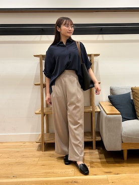 「URBAN RESEARCH DOORS（アーバンリサーチドアーズ）の『UR TECH』完声/涼フロントタックEZパンツ（その他パンツ、ベージュ系）」を使った、kannanomさん（レディース・155cm）の春コーディネート
