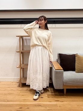 「かぐれ（カグレ）のドライコットンボートネックニット（ニット/セーター、ホワイト系）」を使った、kannanomさん（レディース・155cm）の秋コーディネート