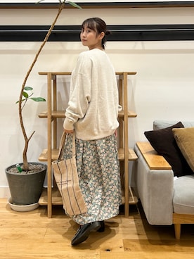 「HARUTA（ハルタ）の『別注』HARUTA×DOORS　キルトローファー（ローファー）」を使った、kannanomさん（レディース・155cm）の秋コーディネート