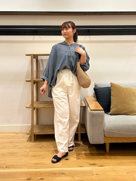 「アイテム（サンダル、ブルー系）」を使った、kannanomさん（レディース・155cm）の夏コーディネート