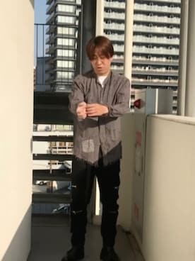 「Sacai（サカイ）のアイテム（デニムパンツ）」を使った、すりっぱーさん（メンズ・168cm）の冬コーディネート