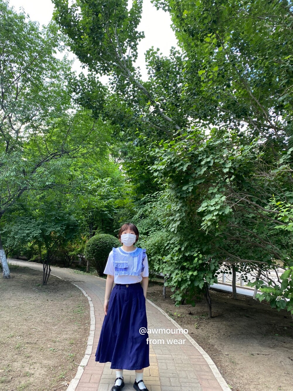 「ootd、夏、コーディネート、今日のコーデ、BEAMS BOY、夏コーデ、シンプルコーデ、シンプル」｜「BEAMS BOYのTORI-TO × BEAMS BOY / スウィング ショートスリーブ Tシャツ（Tシャツ/カットソー、ブルー系）」を使った、awmoumoさん（レディース・156cm）の夏コーディネートの1枚目の写真